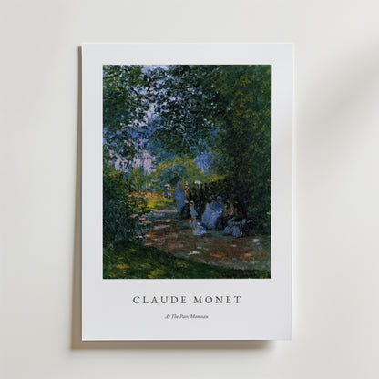 Bozetto "Claude Monet At the parc monceau Poster" föreställer Monets scen av människor i Parc Monceau, med "Claude Monet" och "At The Park Museum" elegant tryckt nedan på premiumpapper med en ren vit bakgrund.