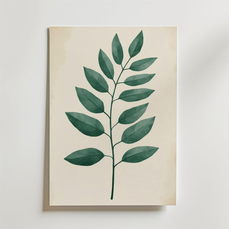 Single Green Leaf Poster från Bozetto visar en minimalistisk lövgren på ljus beige, tryckt på FSC-certifierat premiumpapper - perfekt för att inreda och ge en naturlig touch till alla rum.