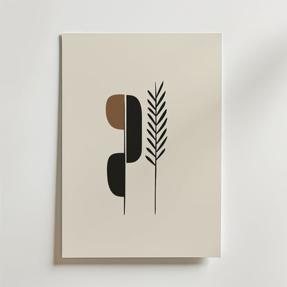 Bozetto Modern Nature Lines Poster föreställer två abstrakta former - brun och svart - staplade vertikalt med en tunn svart linje och ett stiliserat blad på cremefärgat premiumpapper. FSC-certifierad för miljövänlig kvalitet.