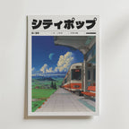 Postern Echo Journey Poster från Bozetto föreställer japansk text och ett retro-tåg på en perrong, mot natursköna berg, gröna fält, en blå himmel med moln och en avlägsen planet i bakgrunden.