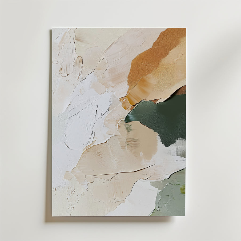Bozetto Abstract Colors Poster visar breda, strukturerade penseldrag i beige, grädde, ockra, vitt och grönt på vitt, tryckt på FSC-certifierat premiumpapper med en lyxigt matt yta för en raffinerad finish.