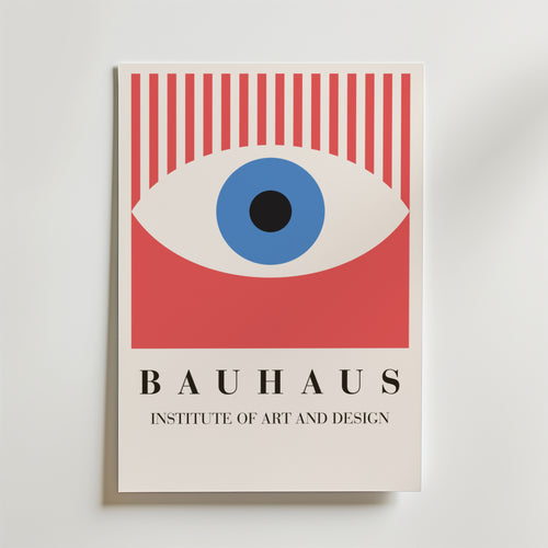 Bozetto Bauhaus Eye Design Poster visar ett stiliserat öga med röda, blå och vita geometriska former på premiumpapper - en djärv hyllning till Bauhaus Institute of Art och modern design.
