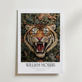 William Morris Jungle Tiger – stilfullt konsttryck från Bozetto, tryckt på matt finpapper