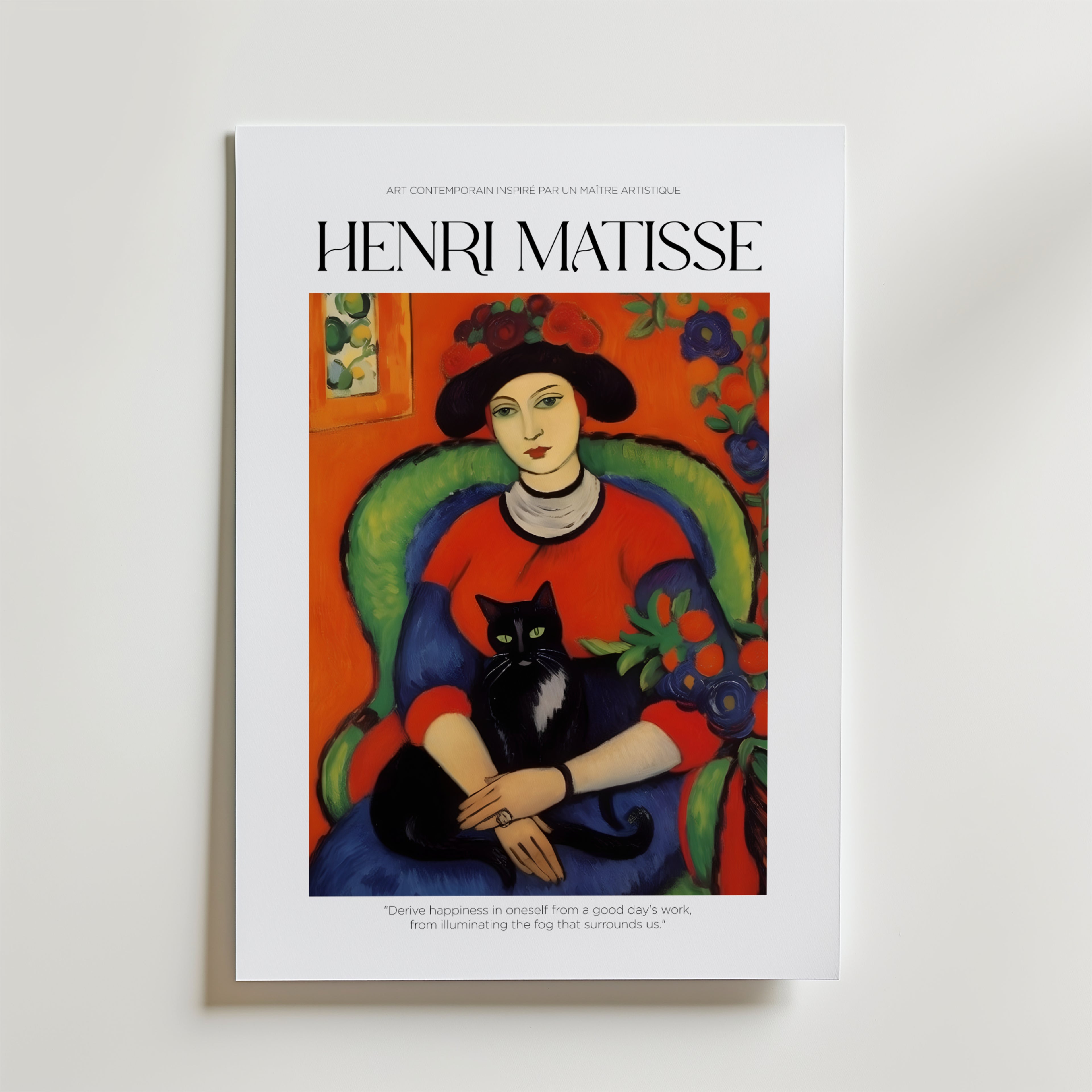 La Femme au Chat Matisse Poster från Bozetto har en livfull målning av en kvinna i röd klänning och hatt med en svart katt, inspirerad av Matisse. Tryckt på FSC-certifierat premiumpapper.