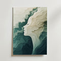Echoes of the Soul Poster by Bozetto har abstrakt konst av en lugn kvinnoprofil som blandas med krämfärgade, tealfärgade och mörkgröna vågor och skapar en eterisk stämning. Tryckt på premiumpapper med lyxigt matt yta för en lyxig finish.
