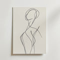 Bozetto's Abstract Curvy Female Poster visar flödande svarta linjer på premiumpapper som bildar en minimalistisk figur mot en vit canvas - perfekt för moderna, ljusa väggar.