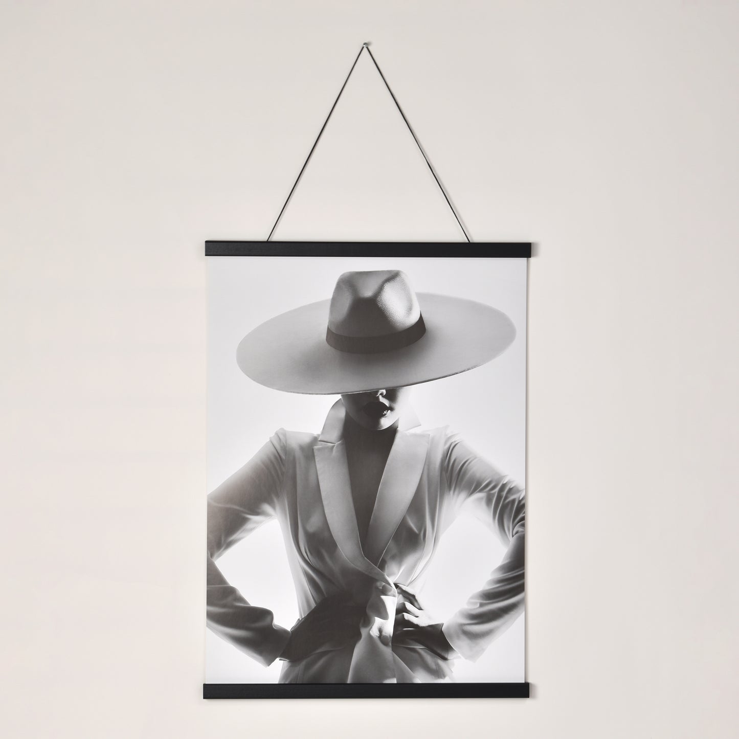 Posterhängare Svart Ek med magnet