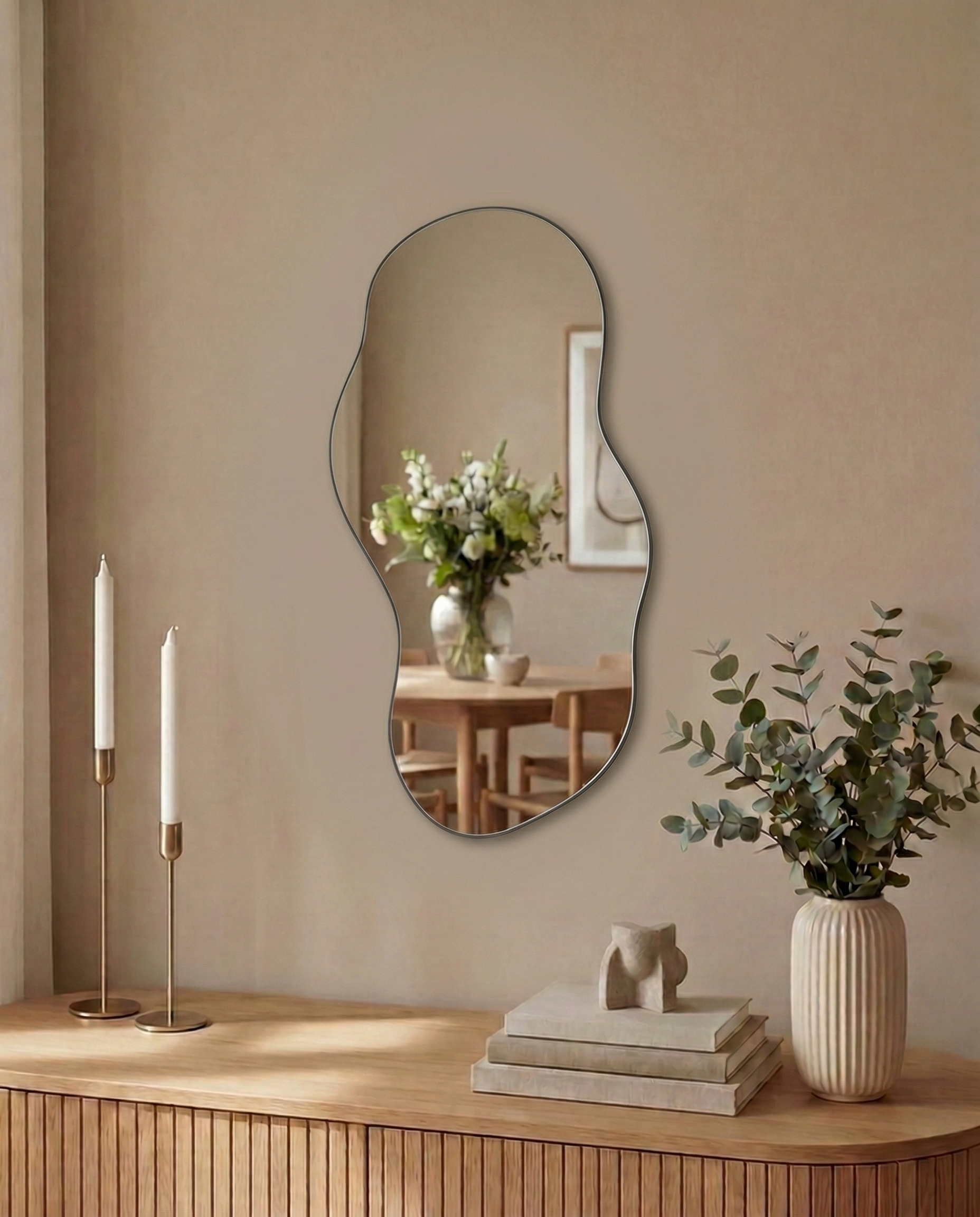 Hornavan – Asymmetrisk spegel 40×80 cm – väggspegel modern inredning – Speglar hos Bozetto