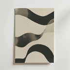 Flowing Waves Poster by Bozetto har cremefärgade och svarta vågiga linjer i ett abstrakt mönster på en kvadratisk canvas. Tryckt på FSC-certifierat premiumpapper för en miljövänlig, minimalistisk touch - perfekt för moderna utrymmen.