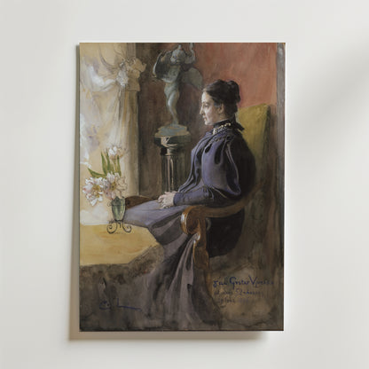 Carl Larsson Eva Upmark Poster by Bozetto föreställer en klassisk nordisk konstscen: en kvinna i viktoriansk klänning sitter vid ett fönster bland blommor, med en skulptur och en varmt tonad vägg bakom sig, som för tankarna till Carl Larssons lugna interiörer.