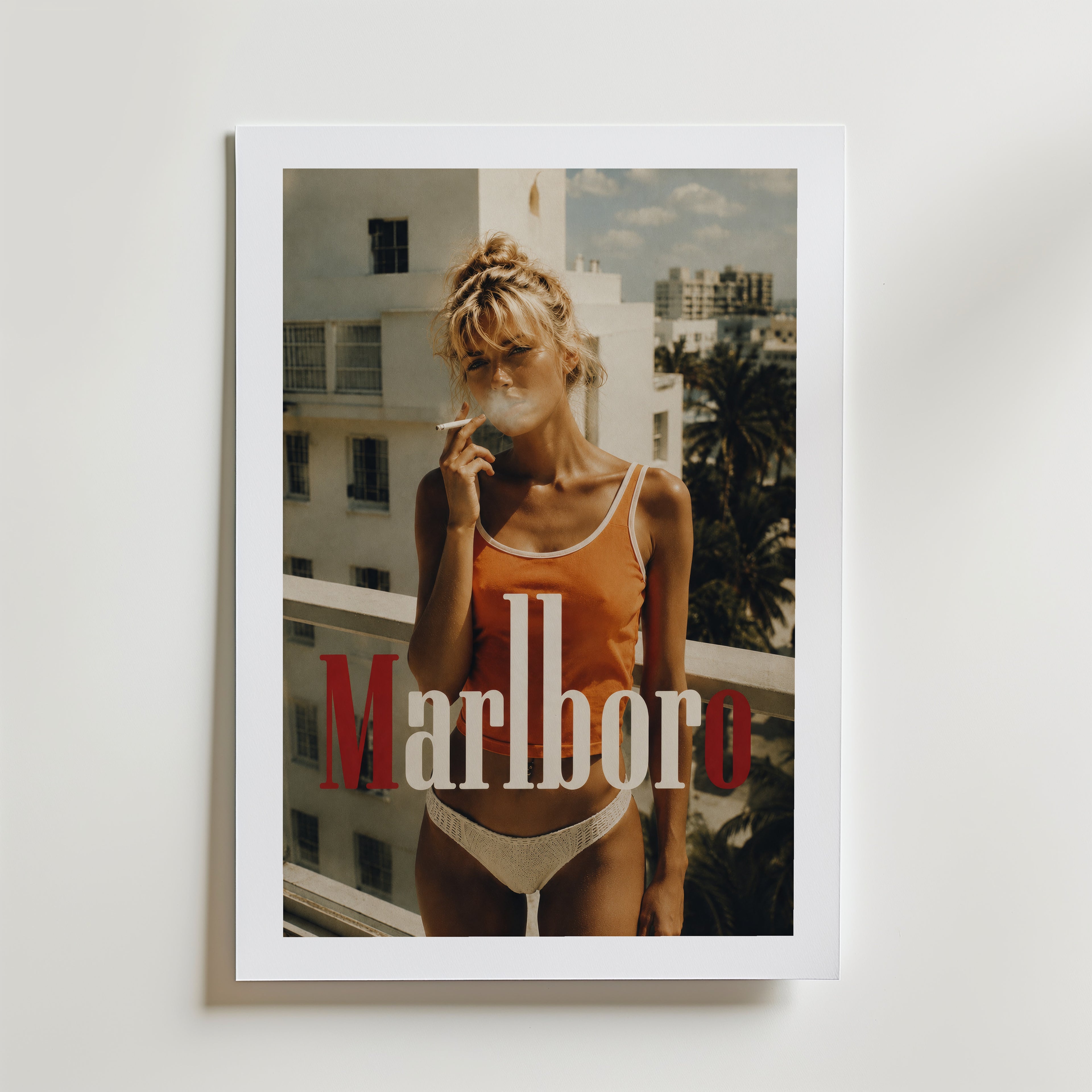 Cherry Smoke Poster – med passepartout