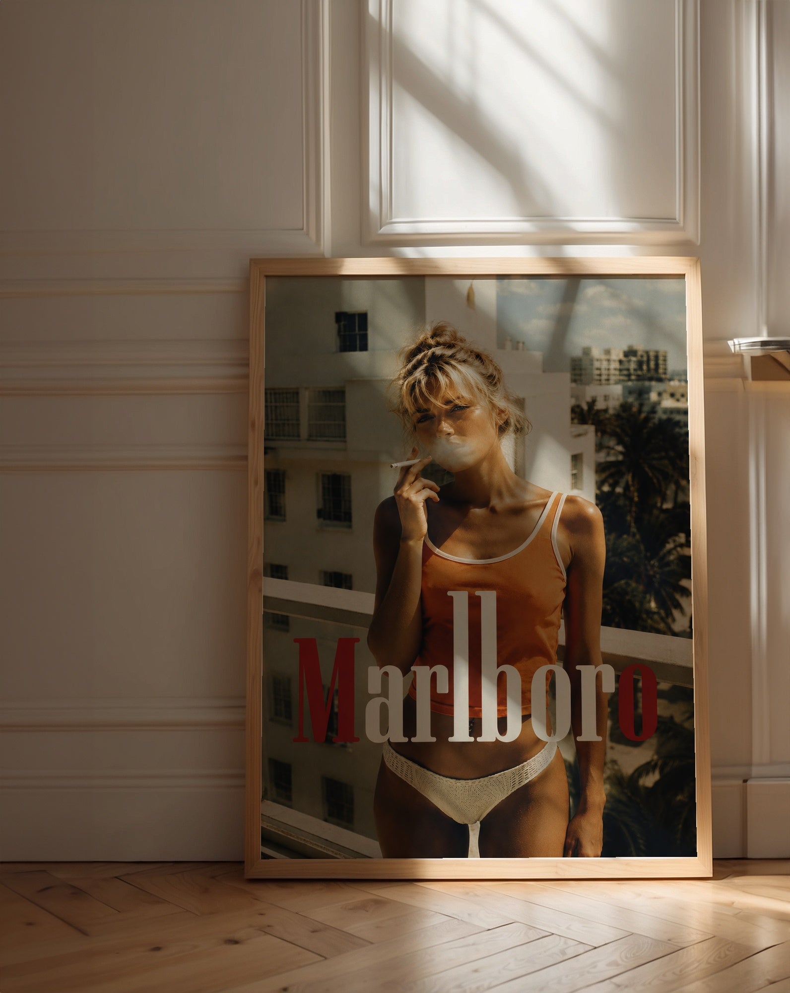 Cherry Smoke Poster – i rum 1