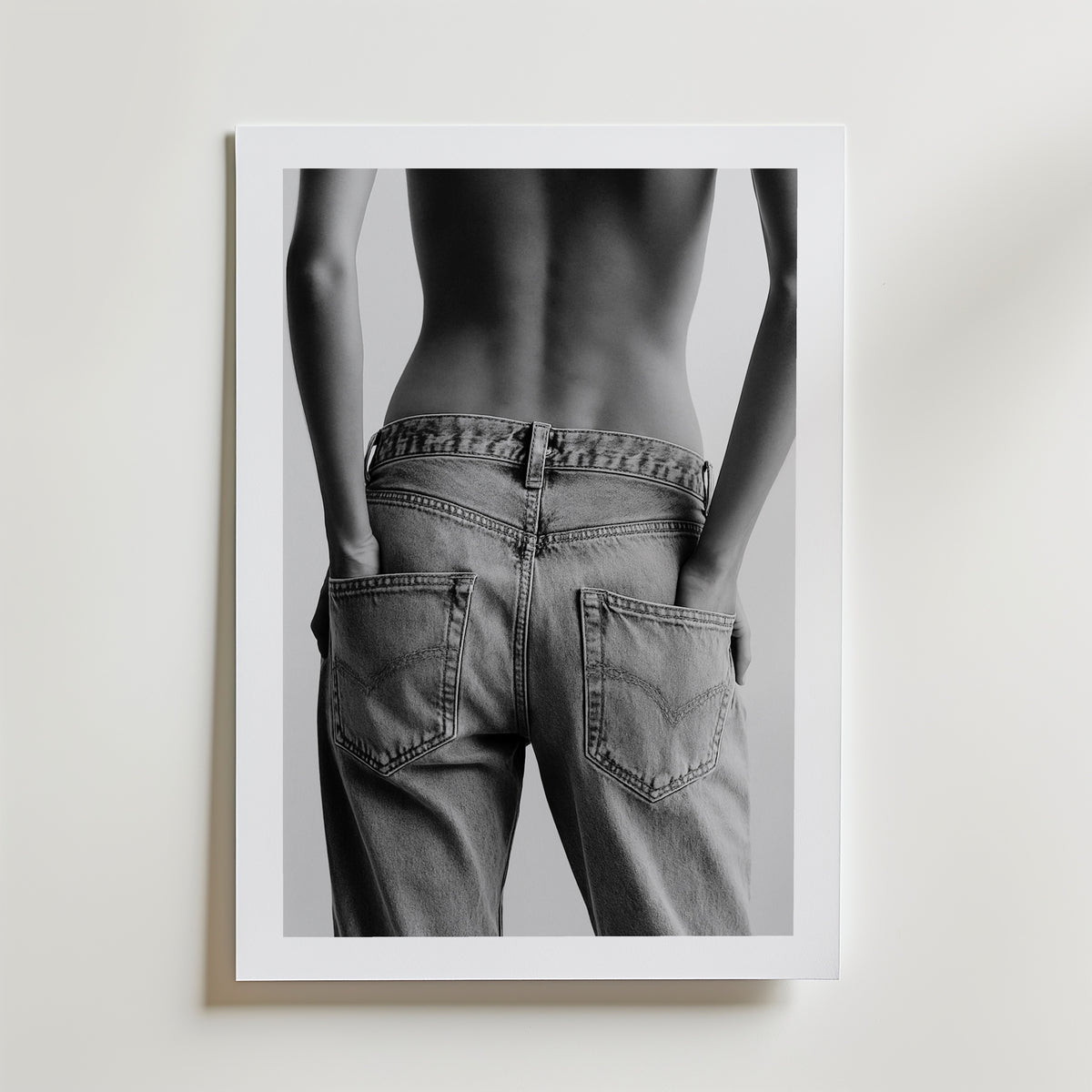 Denim Muse Poster – med passepartout