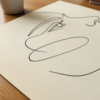 One Line Face Poster – närbild på papper
