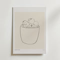 Still Life Offering Poster by Bozetto har en minimalistisk linjeteckning av en krukväxt med rundade frukter eller blad på en vit bakgrund med en tunn kant - en harmonisk accent för lugna, stilfulla interiörer.
